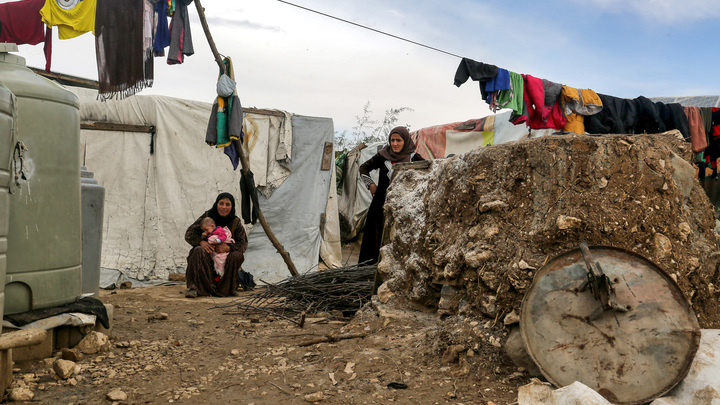 Беженцы Сирии стали кормовой базой для боевиков. На Западе не увидели в этом проблемы
