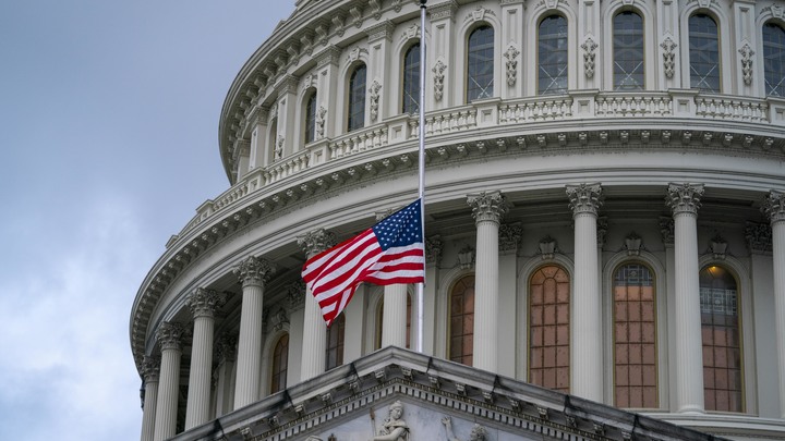 Киев оставил США без Капитолия: Новое заведение показал ведущий