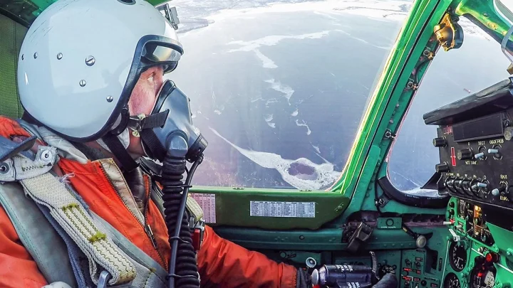 Они герои, а мой сын — Иуда: Отец предателя Кузьминова оценил поступок штурмана МиГ-31