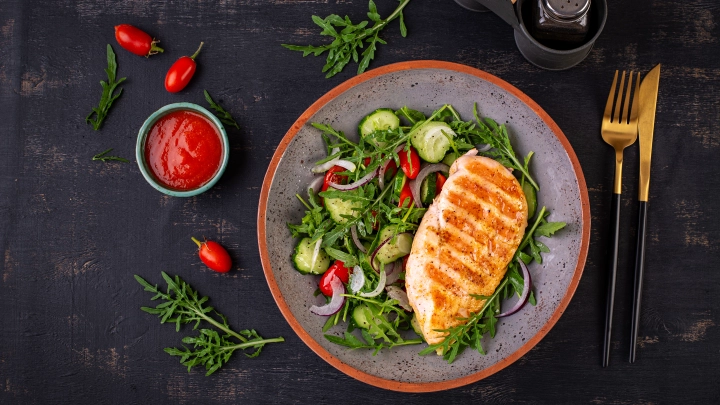 Тандырщики круче шеф-поваров: названы самые дорогие специалисты с сфере общепита