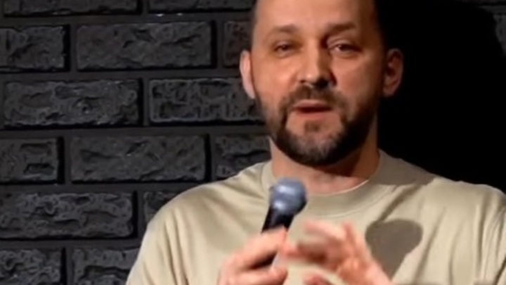 Комик Белый* попал в реестр иноагентов из-за финансирования ЕС и позиции против СВО