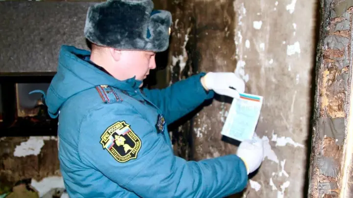 МЧС подтвердило гибель троих детей при пожаре в квартире во Владивостоке