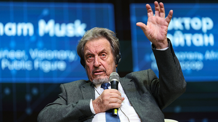 Москва — лучший город на Земле: Эррол Маск вновь восхитился столицей России