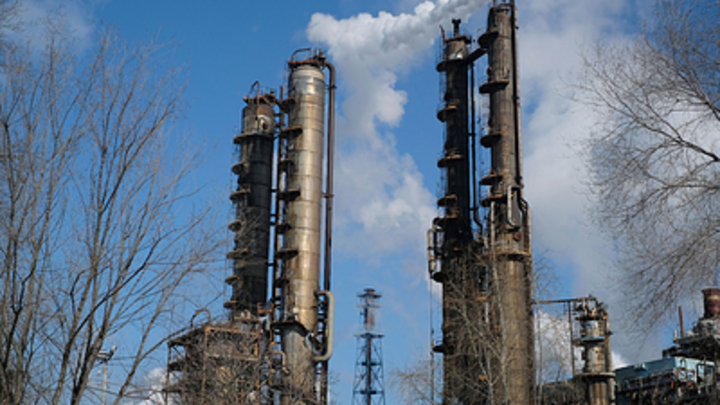 Кого пытались вывезти вертолётами: Мирошник раскрыл тайну завода Азот