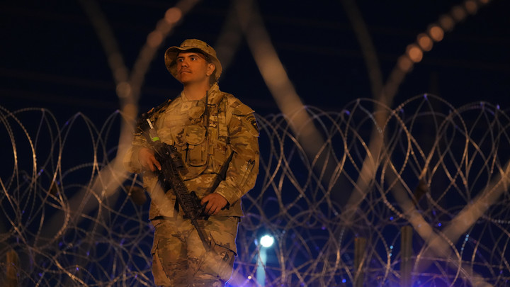 Какие именно вы американцы?: Бунт Техаса предсказали ещё в декабре