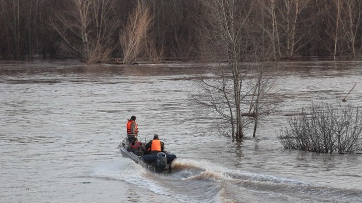 В Таштаголе из-за паводка приостановлена работа городской котельной