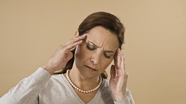 Как избавиться от головной боли: Врач посоветовала 5 способов