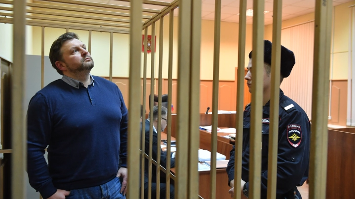 Экс-губернатор Белых добился возмещения средств на адвоката в размере свыше 8 млн рублей