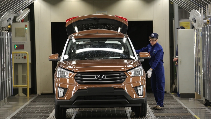 Завод Hyundai в Петербурге начал делать кузова для Казахстана. Но прибыли это не принесёт