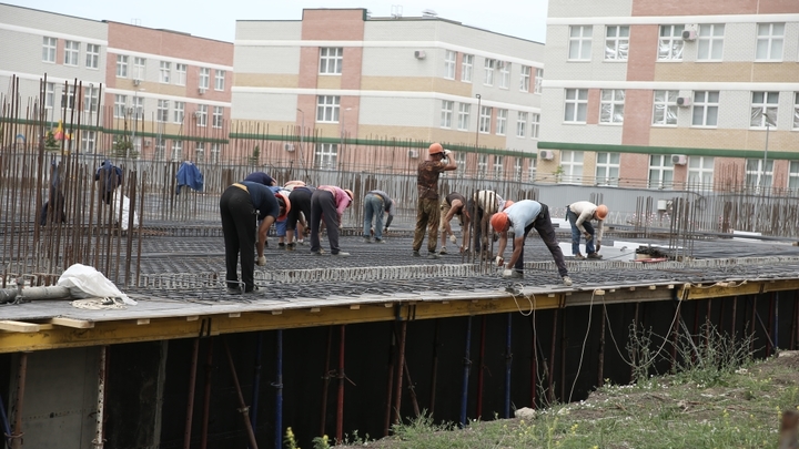 Трёхэтажную школу в Московском микрорайоне Краснодара достроят в 2023 году
