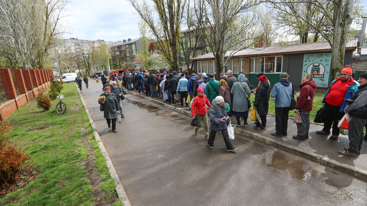 Жители оккупированного Херсона не получили по 2 тысячи гривен из-за контрнаступления