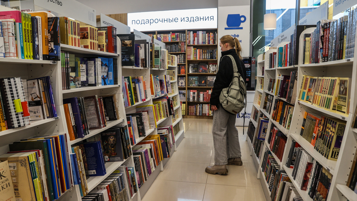 Самой похищаемой книгой года в России стало пособие для программистов