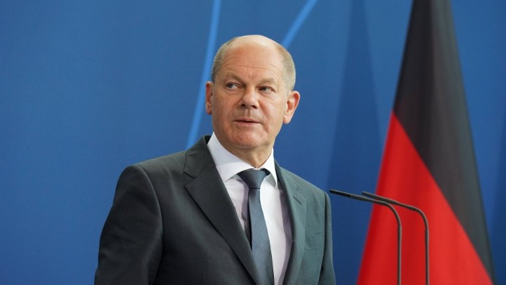 Раскол в Европе: Шольцу и Макрону прочат ссоры из-за Путина