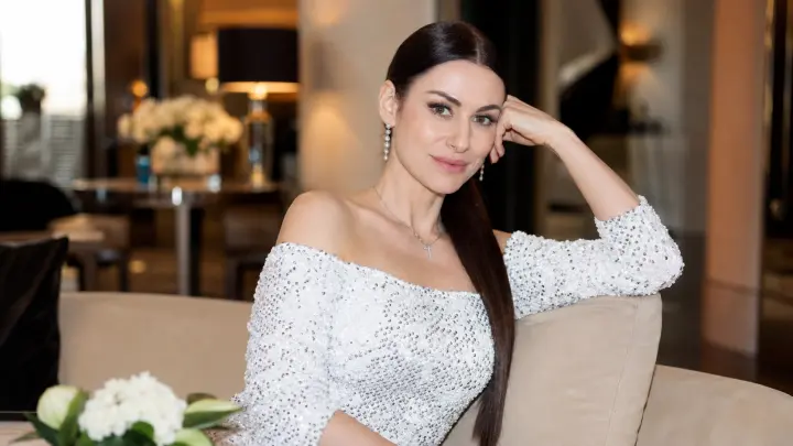 Анна Ковальчук рассказала о свадьбе 25-летней дочери: Избранник - певец