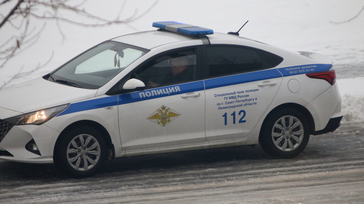 На шоссе в Архангельске пассажирский автобус протаранил фуру