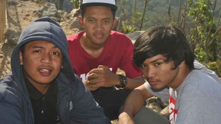 Смерть в Перекрёстке: мигрантам могут закрыть путь в петербургскую розницу