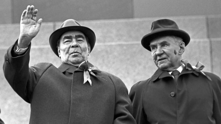 Яблоко от яблони: Почему сын Брежнева покинул страну