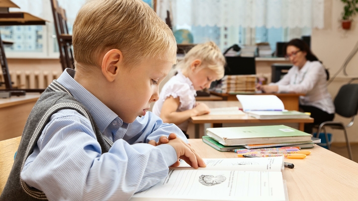 Стало известно, будут ли продлевать зимние каникулы в школах