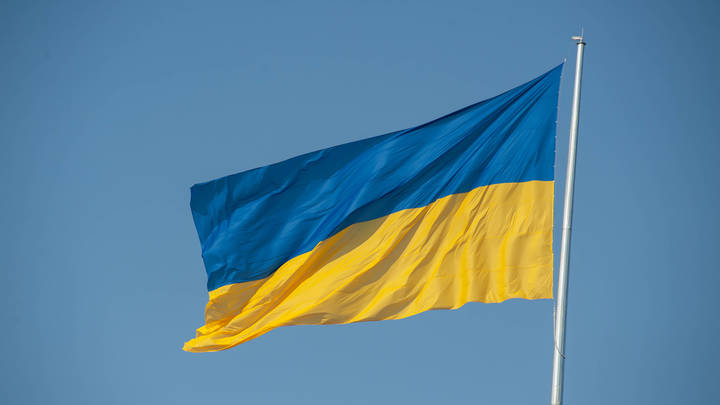 Во избежание войны с Россией на Украине могут пойти против Конституции