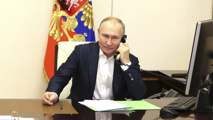 Путин наградил грамотой самую активную женщину Челябинска