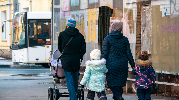 Матвиенко предложила награждать квартирой за третьего ребёнка