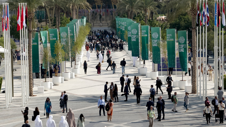 Bloomberg: Правящая династия ОАЭ стала богатейшей в мире семьей