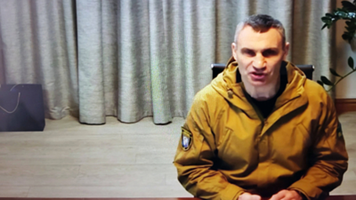 Отвратительно!: Немцы возмутились фото Кличко и министров ФРГ с шампанским