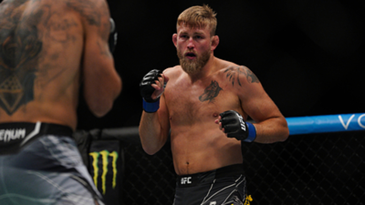 Расправился за минуту: Уроженец Донбасса Никита Крылов победил на турнире UFC в Лондоне