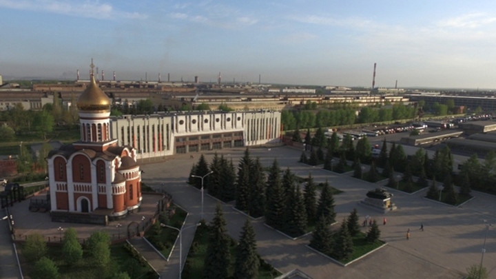 В одном из цехов Уралвагонзавода обрушилась труба