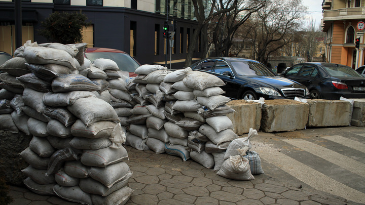 Первый удар по Одессе: В Сети началась борьба за город