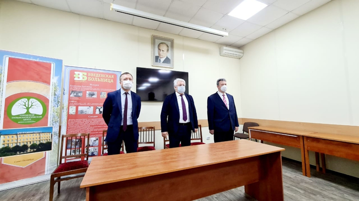 В Санкт-Петербурге на должности главврачей ставят военных