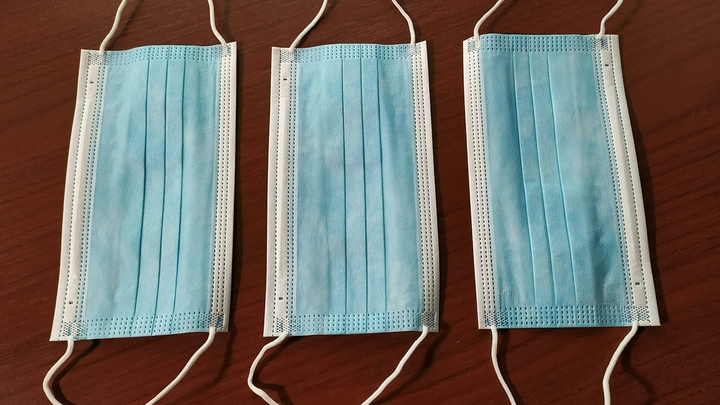 Врачи рассказали о симптомах нового варианта коронавируса Цербер