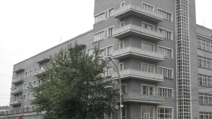 В 150 млн оценили реставрацию новосибирского Дома с часами