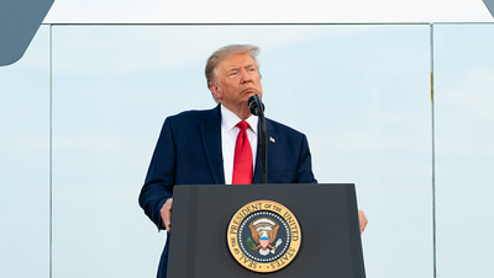 Трамп выступит с экстренным заявлением из Овального кабинета