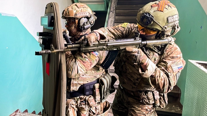 Баранец не стал жалеть предателей: В условиях военного времени - расстрел