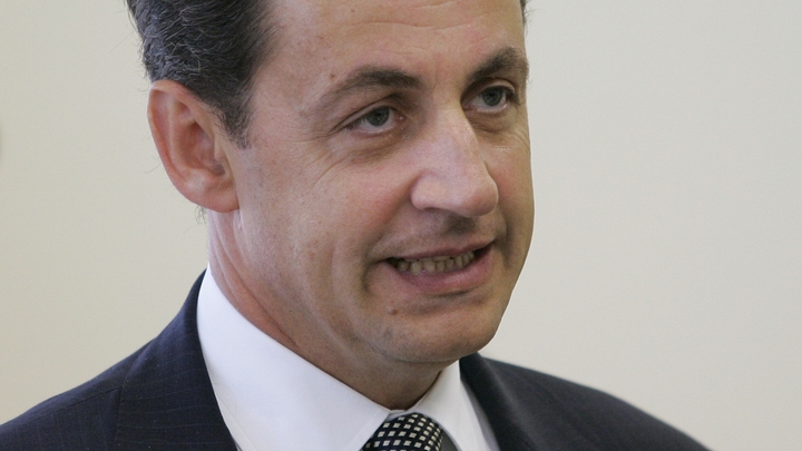 Саркози назвал иллюзией возвращение Крыма Украине, но заговорил о референдуме. И вот почему