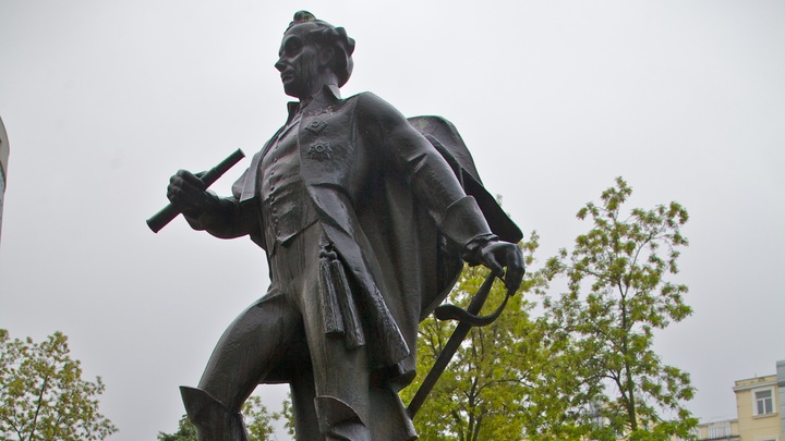 Покорив Литву, Суворов сказал: Мы - русские, с нами Бог!