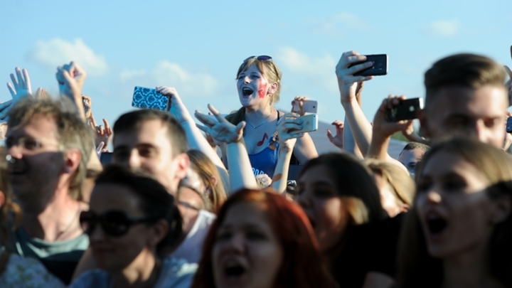 День молодежи во Владивостоке 26 июня: концерт The Hatters, самый массовый Квиз, плиз, квесты