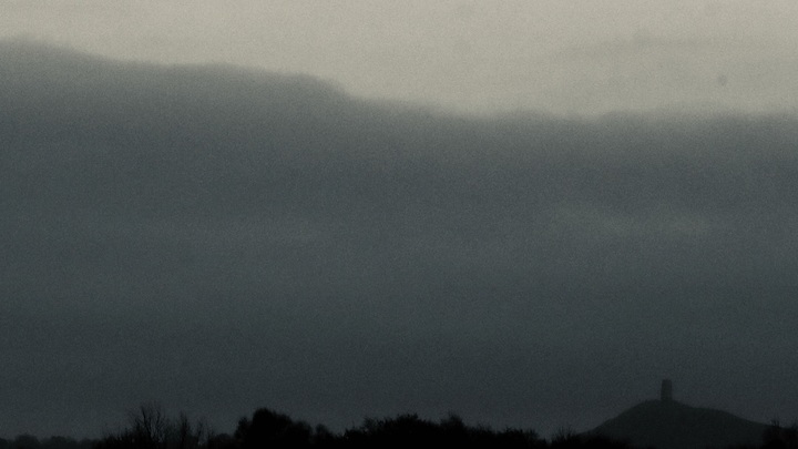 Кто летел на разбившемся украинском Боинге: список погибших в Иране распространяют в Сети