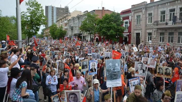 Бессмертный полк в Ростове прошагает в обычном режиме. Ради него властям придётся сделать исключение