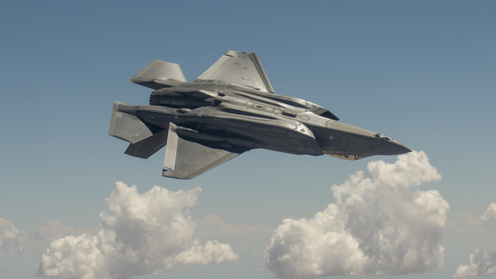 В самолёте 100 недоделок: Баранец оценил позор США с F-35C