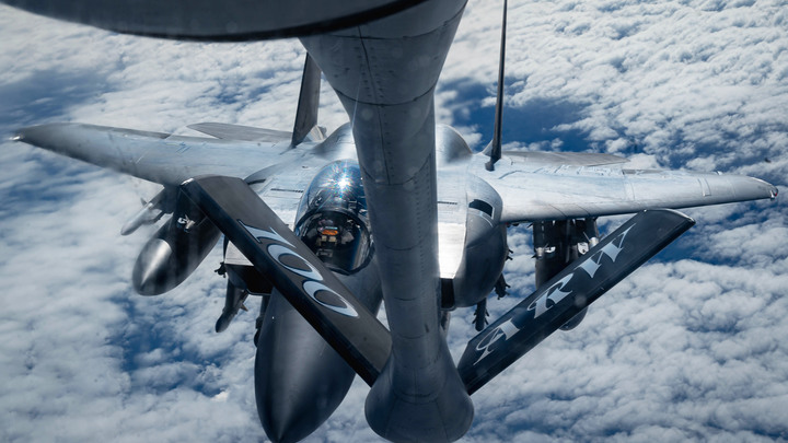 Сигнал к ядерной войне? Зачем Вашингтон поднял в небо самолёты Судного дня