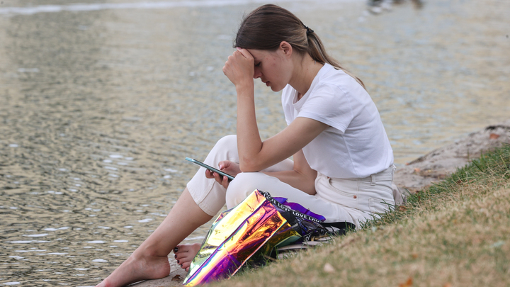 Американские биологи предупредили о вреде соцсетей для развития человека