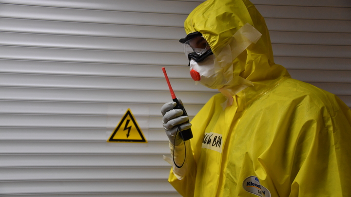 Могли бы сказать в гитлеровской Германии: Bloomberg сменил заголовок в статье о COVID-19 и русских