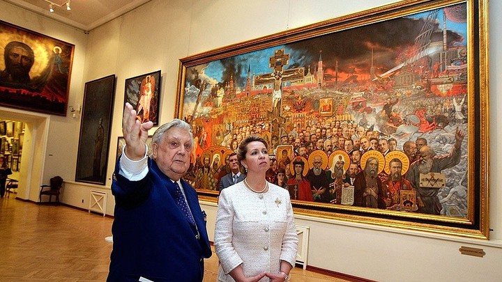 Сегодня в картинной галерее Ильи Глазунова открыта книга памяти