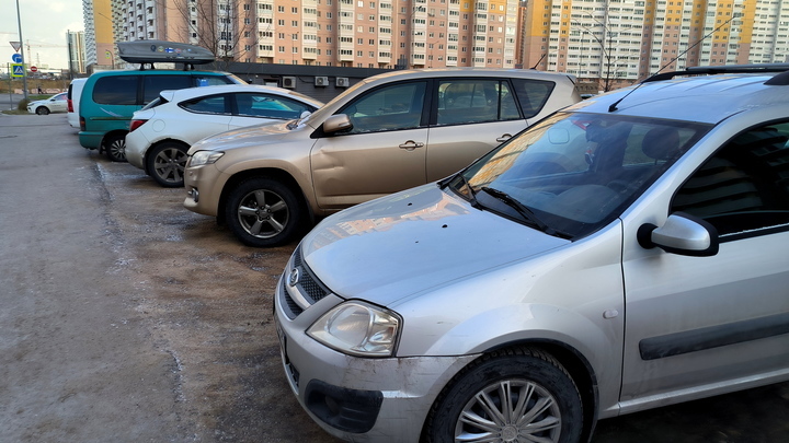 В Новосибирске конфискованные у водителей автомобили отправят в зону СВО