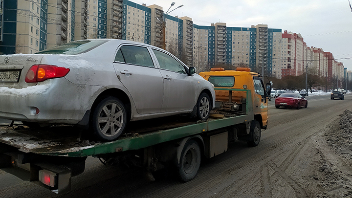 В Новосибирске партию конфискованных за пьяную езду автомобилей отправят на СВО