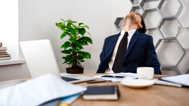 Жителей России предупредили, что сокращённого рабочего дня перед 8 Марта не будет