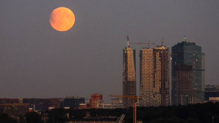 Лунный щит: убийца городов промахнётся по Земле и направится к Луне