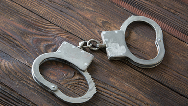 Наказание не заставило ждать: Сожжение паспорта у клуба покарают по всей строгости